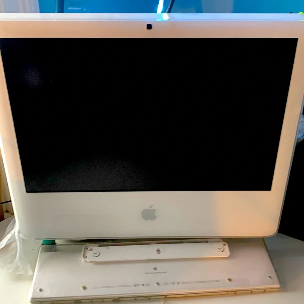 IMAC Computer with Keyboard!